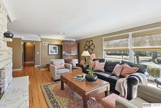 7974 Hickory Street, Omaha, NE 68124