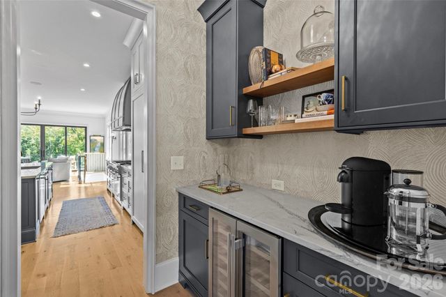 3345 Willow Oak Road, Charlotte, NC 28209