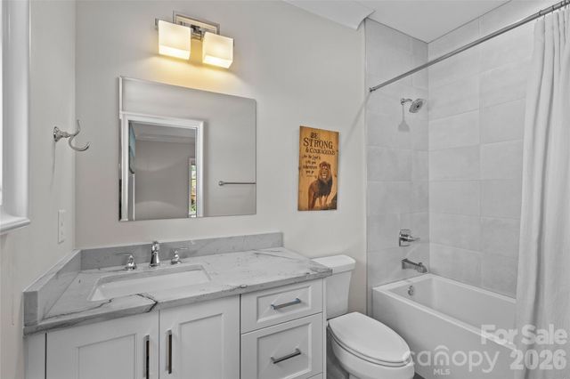 3345 Willow Oak Road, Charlotte, NC 28209