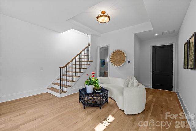 3345 Willow Oak Road, Charlotte, NC 28209