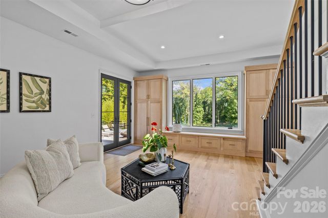 3345 Willow Oak Road, Charlotte, NC 28209