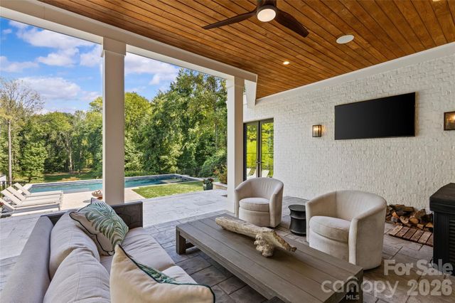 3345 Willow Oak Road, Charlotte, NC 28209