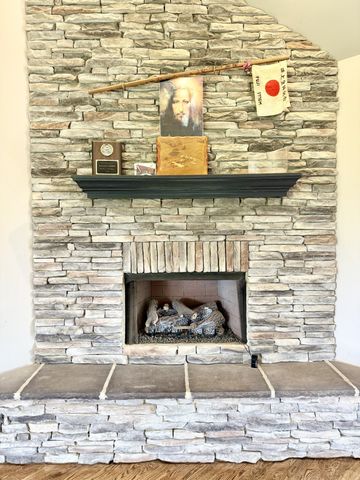 530 Thompson Ln, Portland, TN 37148