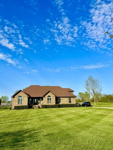 530 Thompson Ln, Portland, TN 37148