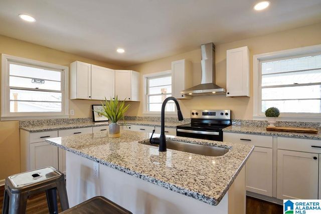 117 MOONEY ROAD, Columbiana, AL 35051