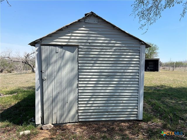 1206 Al Calde De La Bahia, Goliad, TX 77963