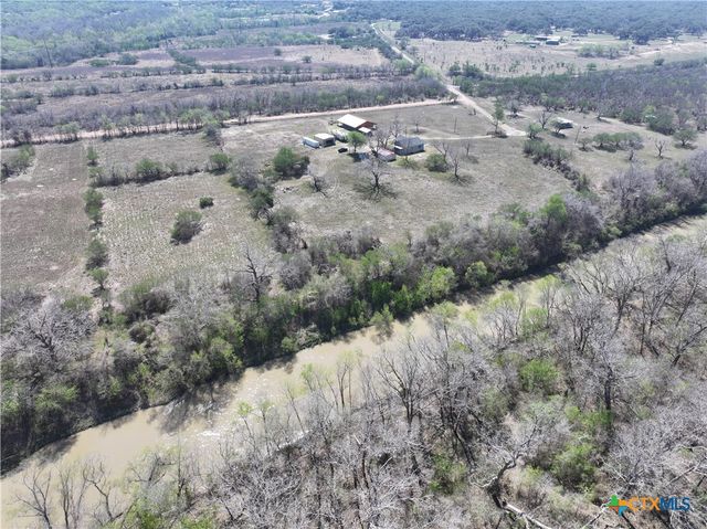 1206 Al Calde De La Bahia, Goliad, TX 77963