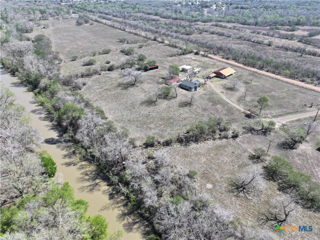 1206 Al Calde De La Bahia, Goliad, TX 77963