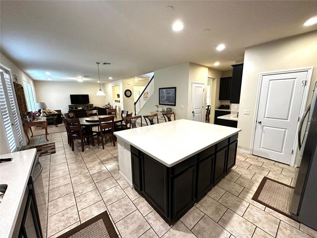 8636 CHILTON DRIVE, Orlando, FL 32836