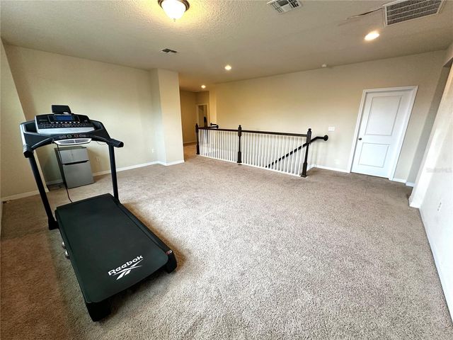8636 CHILTON DRIVE, Orlando, FL 32836