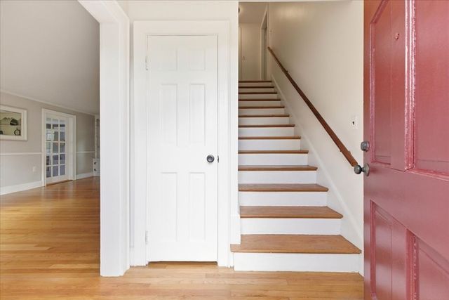 560 Common St, Walpole, MA 02081