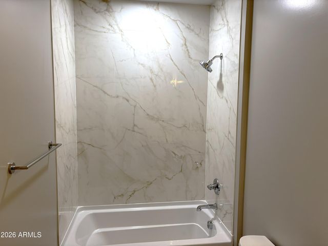 1021 E PASADENA Avenue, Phoenix, AZ 85014