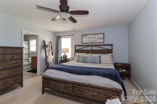 5867 Sunset View Lane, Catawba, NC 28609