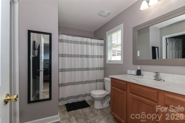 5867 Sunset View Lane, Catawba, NC 28609