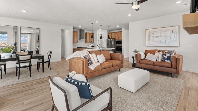 2432 Marble Avenue NE, Rio Rancho, NM 87144