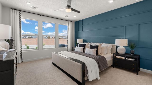 2432 Marble Avenue NE, Rio Rancho, NM 87144