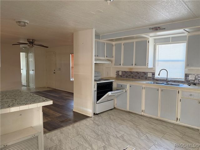 1271 N Arkansas Terrace, Hernando, FL 34442