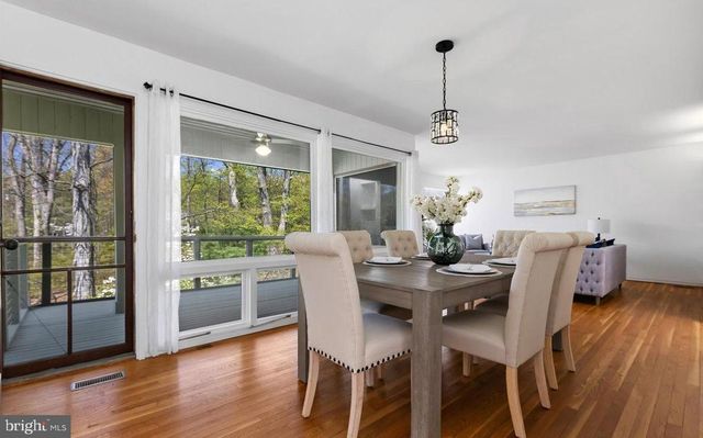 140 LAUREL ROAD, Princeton, NJ 08540