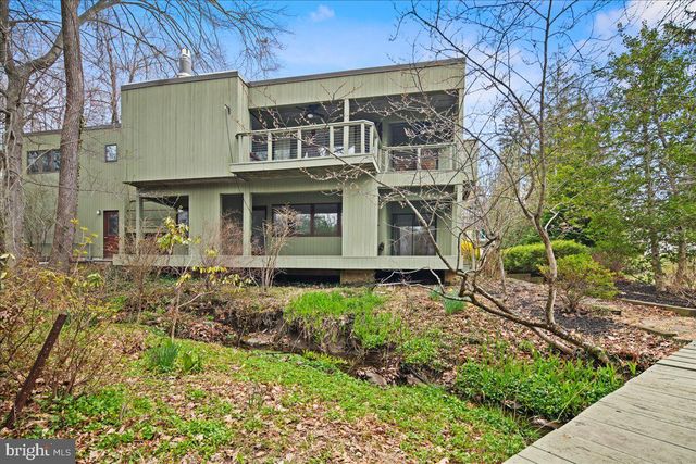 140 LAUREL ROAD, Princeton, NJ 08540