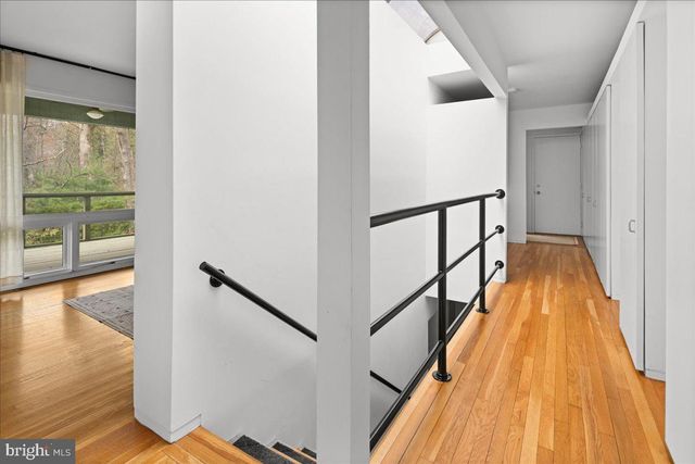 140 LAUREL ROAD, Princeton, NJ 08540