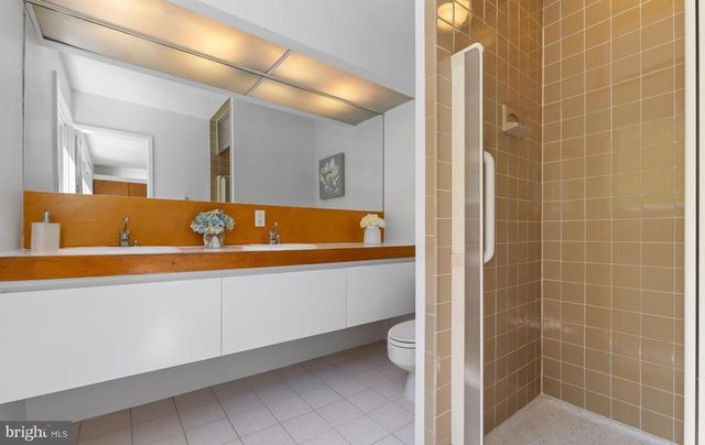 140 LAUREL ROAD, Princeton, NJ 08540