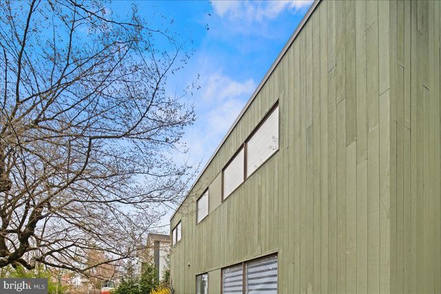 140 LAUREL ROAD, Princeton, NJ 08540