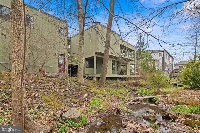 140 LAUREL ROAD, Princeton, NJ 08540