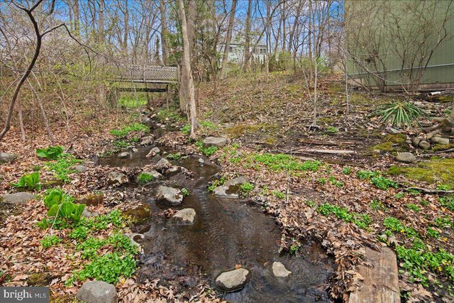 140 LAUREL ROAD, Princeton, NJ 08540