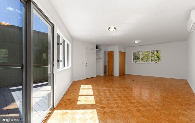 140 LAUREL ROAD, Princeton, NJ 08540