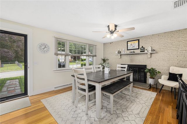 12 Hidden Valley Lane, Lincoln, RI 02865