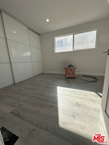 8360 blackburn Avenue L3, Los Angeles, CA 90048