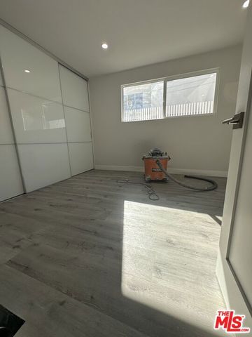 8360 blackburn Avenue L3, Los Angeles, CA 90048