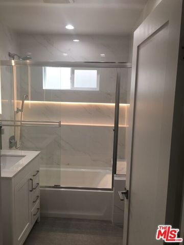 8360 blackburn Avenue L3, Los Angeles, CA 90048