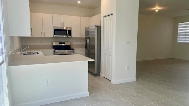 2797 SE 25th Ave. 0, Homestead, FL 33035