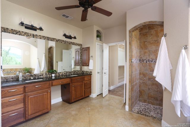 12302 Calvert, Helotes, TX 78023