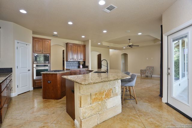 12302 Calvert, Helotes, TX 78023