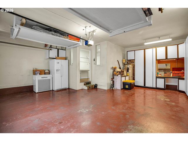 16515 Sw MONACO Ln, Portland, OR 97224