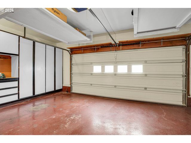 16515 Sw MONACO Ln, Portland, OR 97224