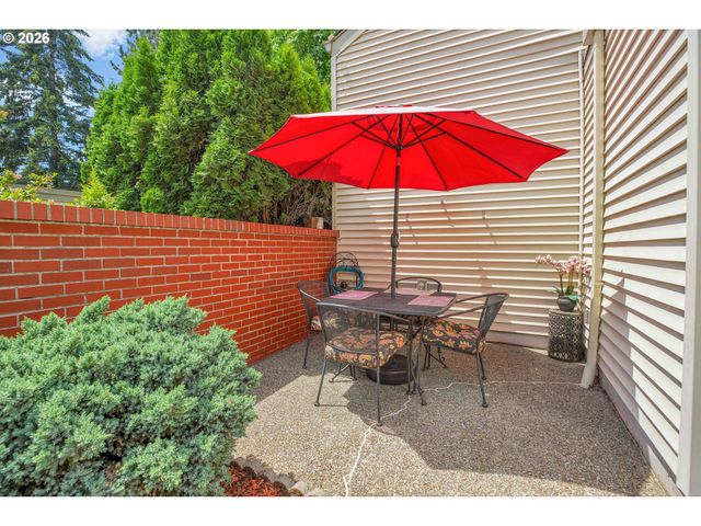 16515 Sw MONACO Ln, Portland, OR 97224