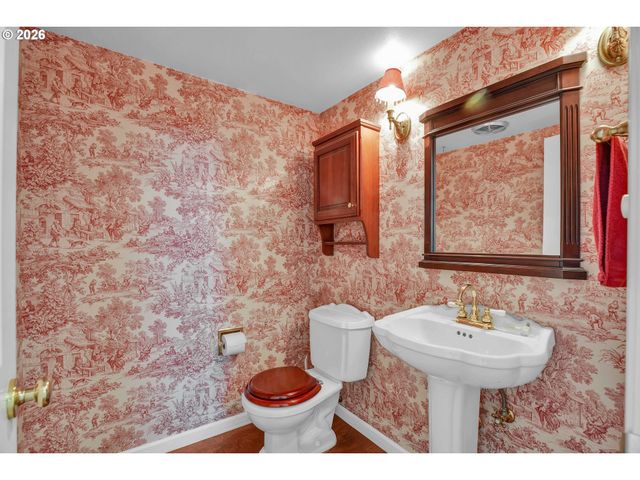 16515 Sw MONACO Ln, Portland, OR 97224