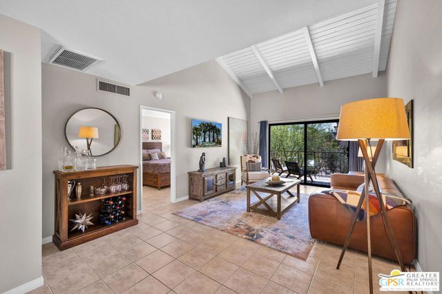 2230 S Palm Canyon Drive 9, Palm Springs, CA 92264