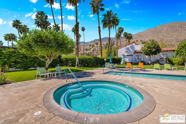 2230 S Palm Canyon Drive 9, Palm Springs, CA 92264