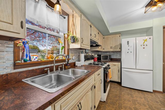 601 Iwo Street, Auburn, IN 46706