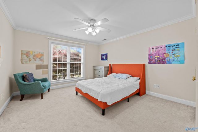 7864 Walsingham Road, Huntsville, AL 35802