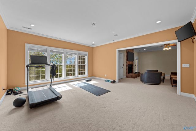 7864 Walsingham Road, Huntsville, AL 35802