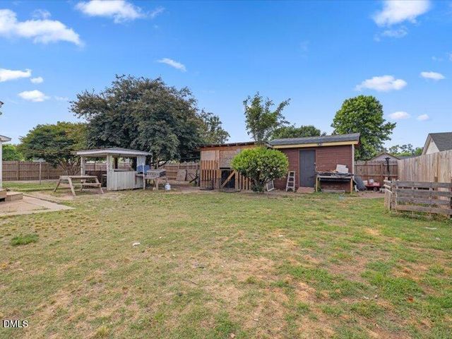 113 Shadow Bend Lane, Selma, NC 27576
