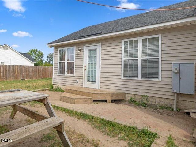 113 Shadow Bend Lane, Selma, NC 27576
