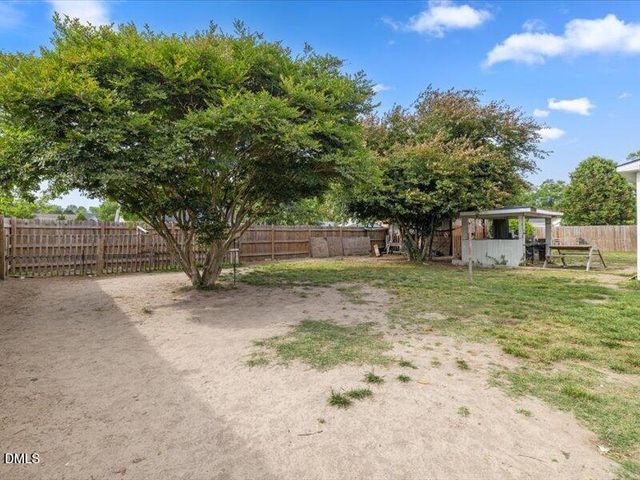 113 Shadow Bend Lane, Selma, NC 27576