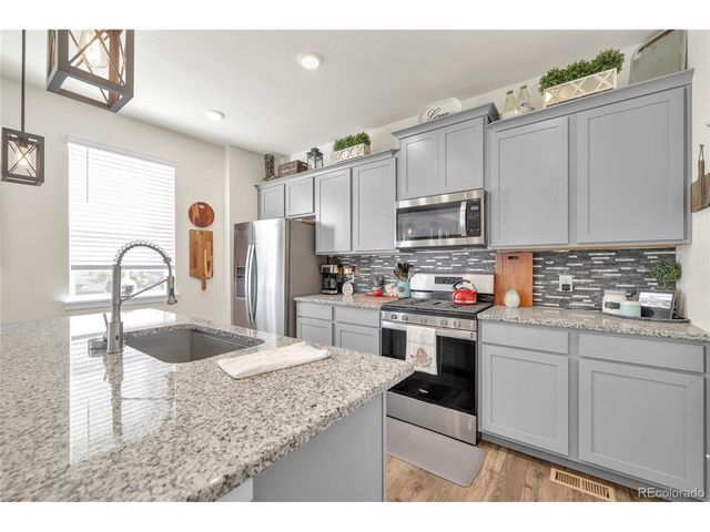 45824 Silverdrop Ave, Bennett, CO 80102
