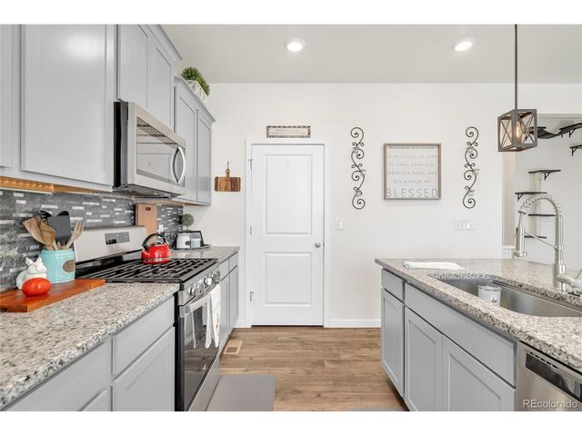 45824 Silverdrop Ave, Bennett, CO 80102